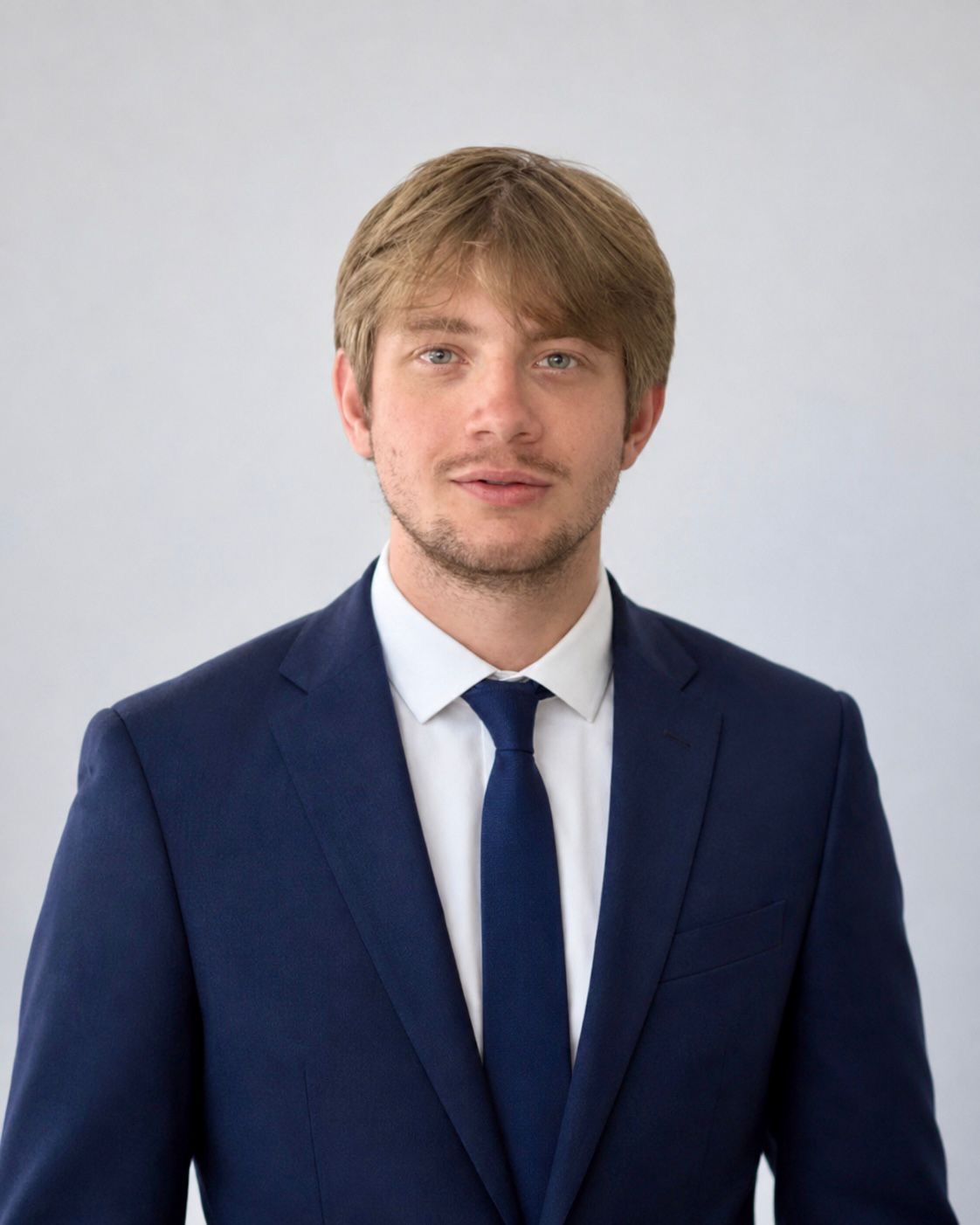 Michael Minev - Expert Droit des Affaires
